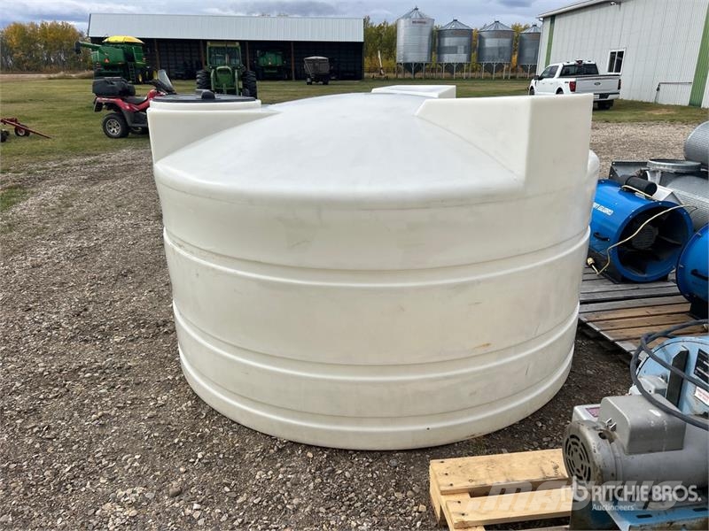 Westeel 1000 gal Poly Water Tank Kraftstoff- und Zusatzstoffbehälter