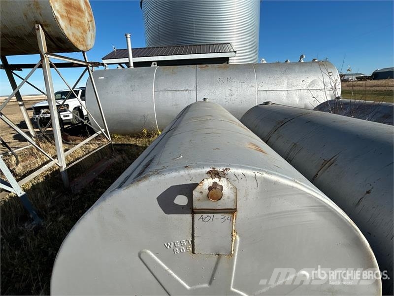 Westeel 1000 gal Skid Mounted Steel Fuel Tank Degvielas un piedevu tvertnes