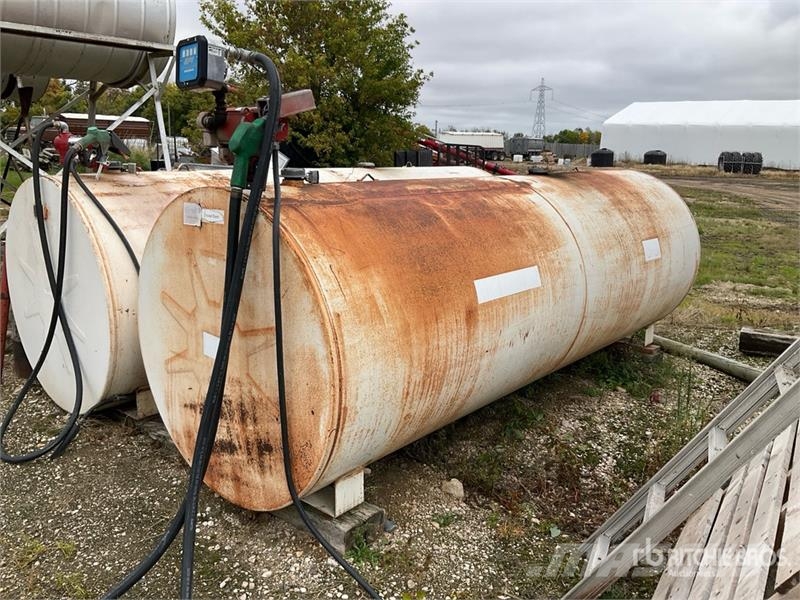  Westeel 1000 gal Skid Mounted Steel Diesel Fuel Ta Degvielas un piedevu tvertnes