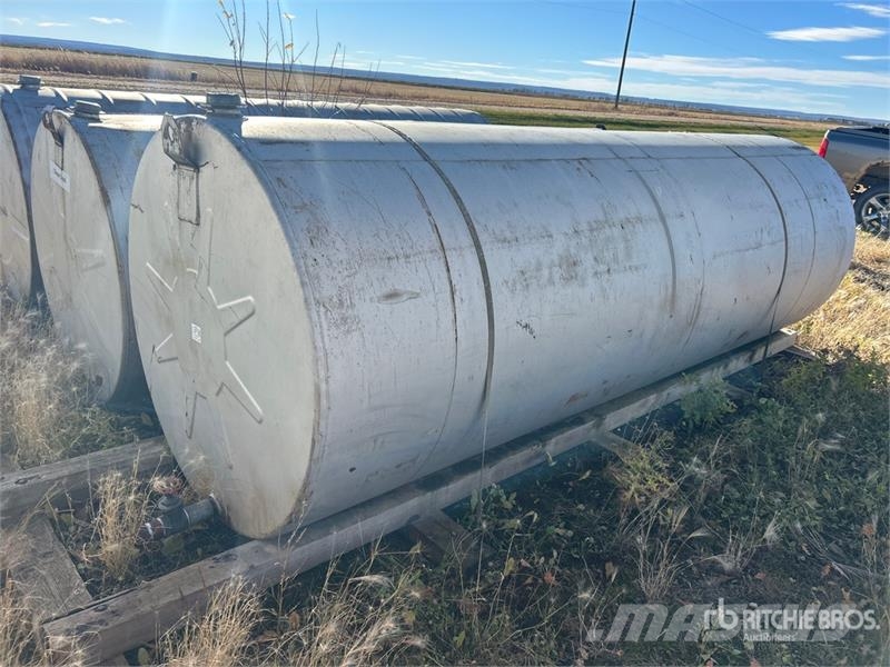 Westeel 1000 gal Skid Mounted Steel Fuel Tank Degvielas un piedevu tvertnes