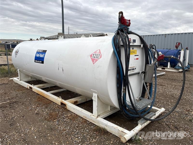 Westeel 11000 L Skid Mounted Steel Diesel Fuel Tan 연료 및 첨가제 탱크