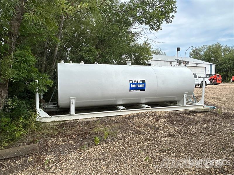 Westeel 11000 L Skid Mounted Diesel Fuel Tank 연료 및 첨가제 탱크