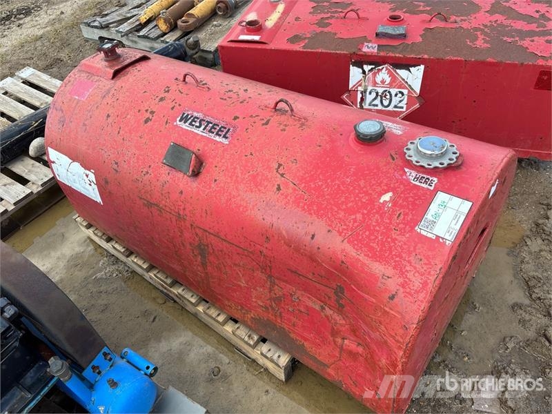 Westeel 130 gal Portable Steel Diesel Fuel Tank Резервоари за гориво и добавки