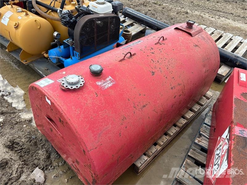 Westeel 130 gal Portable Steel Diesel Fuel Tank Резервоари за гориво и добавки