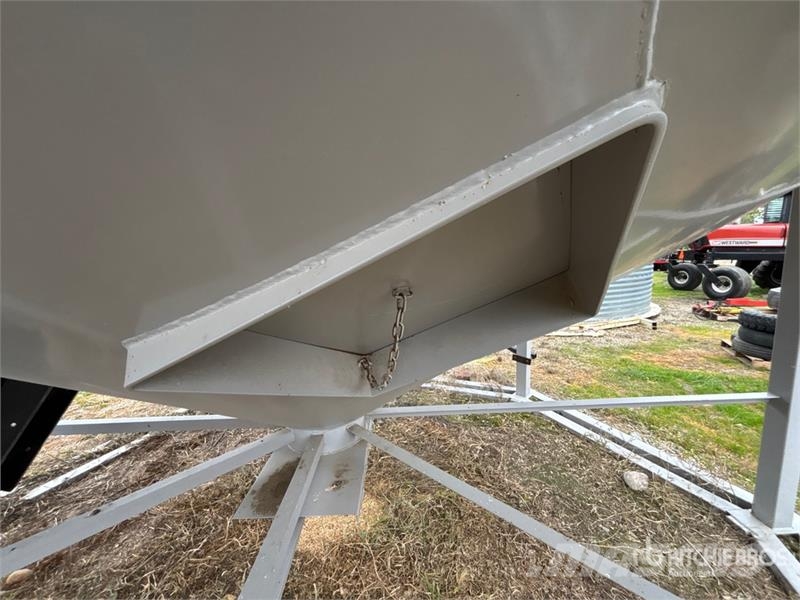 Westeel 1505 +/- 3000 bu 5 Ring Hopper Grain Bin Strojevi za preradu i skadištenje žetva - Ostalo