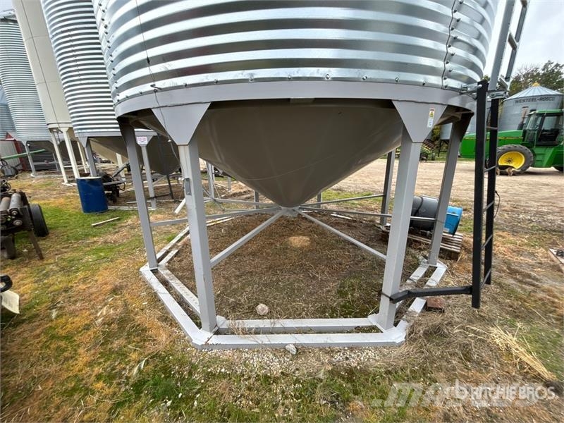 Westeel 1505 +/- 3000 bu 5 Ring Hopper Grain Bin Strojevi za preradu i skadištenje žetva - Ostalo