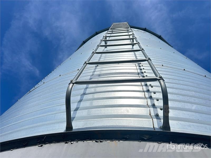  Westeel 1505 +/- 3200 bu 5 Ring Grain Bin Saagi töötlemise ja ladustamise seadmed - Muud
