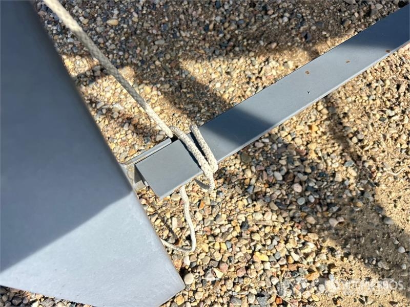  Westeel 1505 +/- 3200 bu 5 Ring Grain Bin Saagi töötlemise ja ladustamise seadmed - Muud