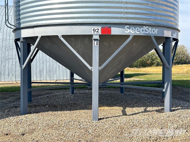 Westeel 1505 +/- 3200 bu 5 Ring Grain Bin Macchine/unitá di lavorazione e stoccaggio/altri