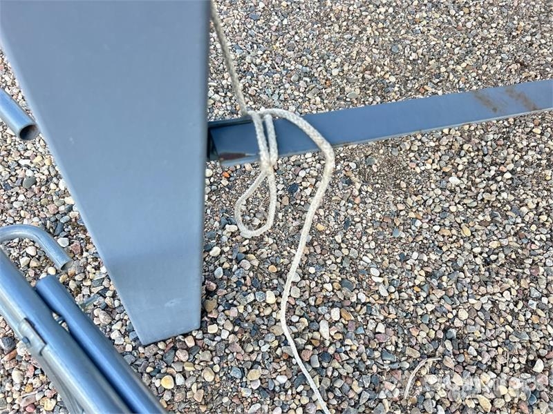 Westeel 1505 +/- 3200 bu 5 Ring Grain Bin Macchine/unitá di lavorazione e stoccaggio/altri