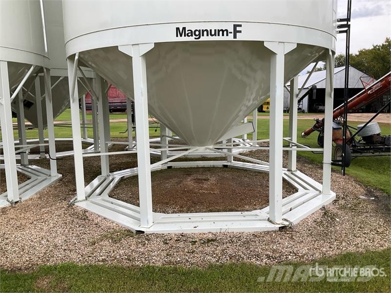 Westeel 1620 Magnum-F +/- 130 ton Fertilizer Hoppe Sonstige Ernte Verarbeitung und -lagerung