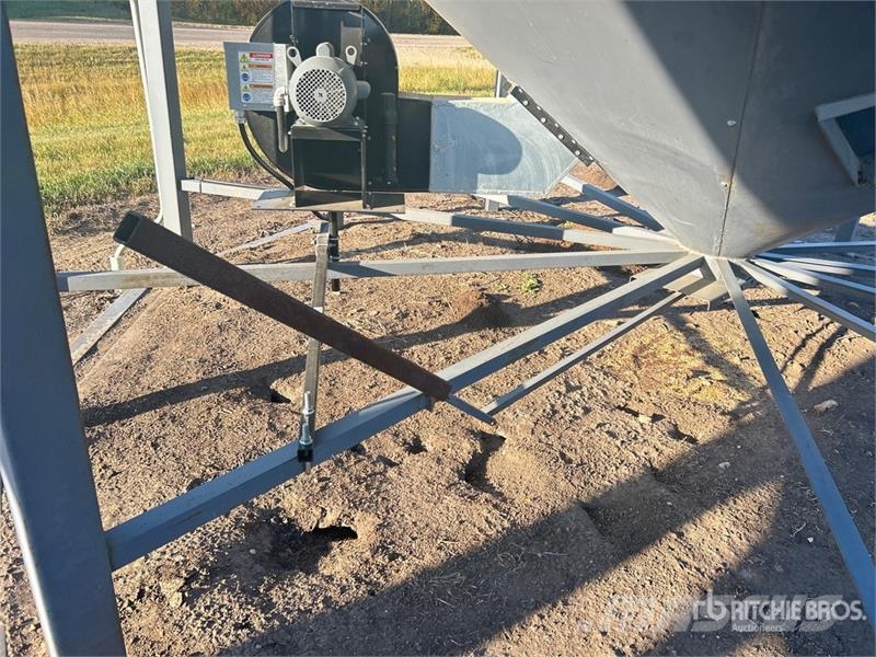 Westeel 1805 +/- 4800 bu 5 Ring Grain Bin Naprave za predelavo in shranjevanje žetve - Ostalo