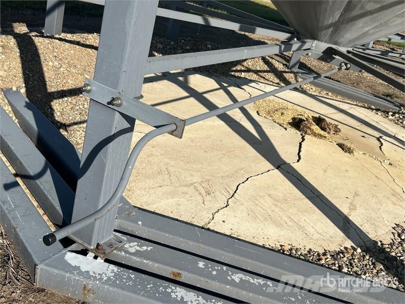 Westeel 1805 +/- 4800 bu 5 Ring Grain Bin Termény feldolgozó/tároló berendezések - Egyebek