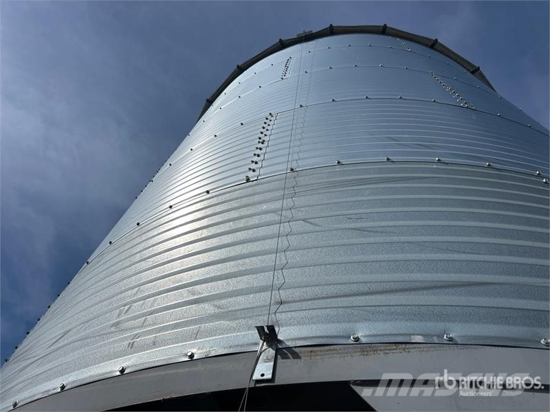 Westeel 1805 +/- 4800 bu 5 Ring Grain Bin Stockage, conditionnement - Autres
