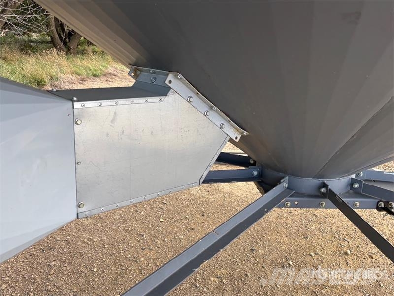 Westeel 1805 +/- 4800 bu 5 Ring Hopper Grain Bin Unidades/máquinas de processamento e armazenamento de culturas - Outros