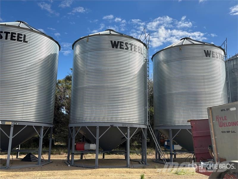 Westeel 1805 +/- 4800 bu 5 Ring Hopper Grain Bin Unidades/máquinas de processamento e armazenamento de culturas - Outros