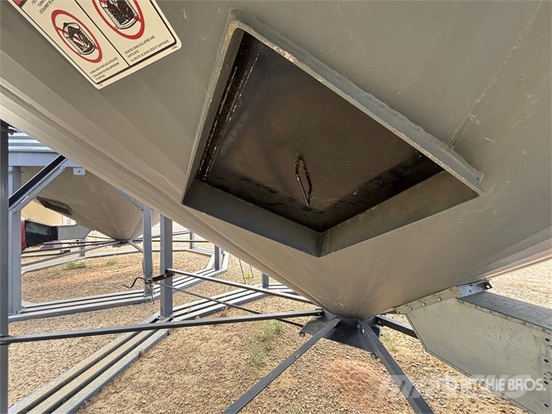 Westeel 1805 +/- 4800 bu 5 Ring Hopper Grain Bin Unidades/máquinas de processamento e armazenamento de culturas - Outros
