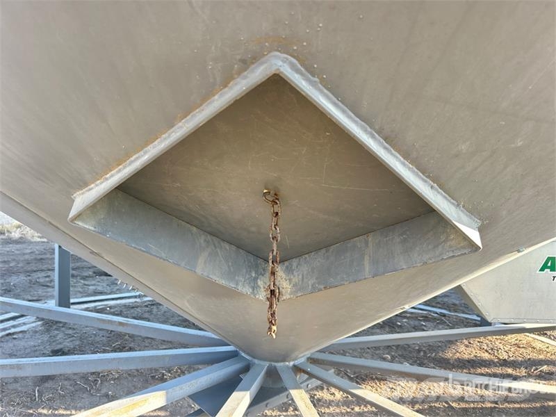Westeel 1805 +/- 4800 bu 5 Ring Grain Bin Naprave za predelavo in shranjevanje žetve - Ostalo