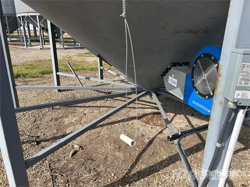 Westeel 1805 +/- 4800 bu 5 Ring Grain Bin Stockage, conditionnement - Autres