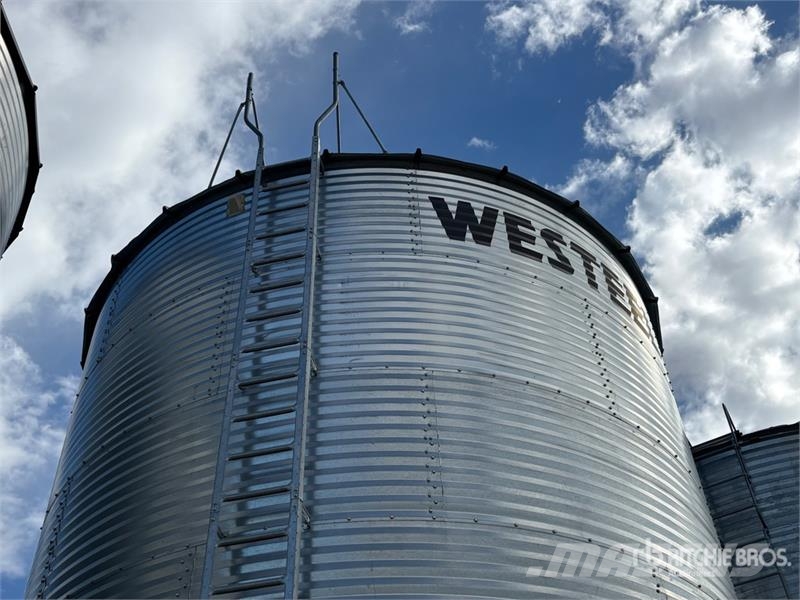 Westeel 1805 +/- 4800 bu 5 Ring Hopper Grain Bin Unidades/máquinas de processamento e armazenamento de culturas - Outros