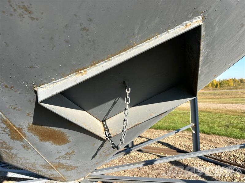  Westeel 1805 +/- 4800 bu 5 Ring Grain Bin Derliaus apdirbimas ir sandėliavimas/technika - Kita