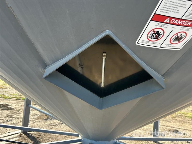 Westeel 1805 +/- 4800 bu 5 Ring Grain Bin Naprave za predelavo in shranjevanje žetve - Ostalo