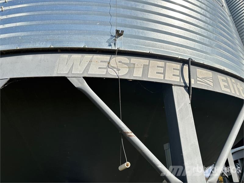 Westeel 1805 +/- 4900 bu 5 Ring Hopper Grain Bin Stockage, conditionnement - Autres
