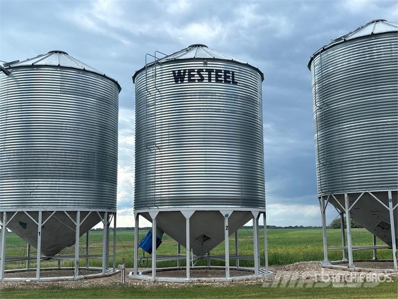  Westeel 1805 +/- 4900 bu 5 Ring Hopper Grain Bin Mašine za preradu i skladištenje berbe - Ostalo