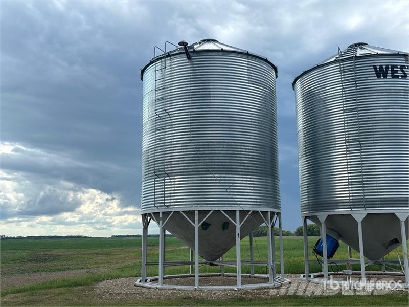  Westeel 1805 +/- 4900 bu 5 Ring Hopper Grain Bin Mašine za preradu i skladištenje berbe - Ostalo