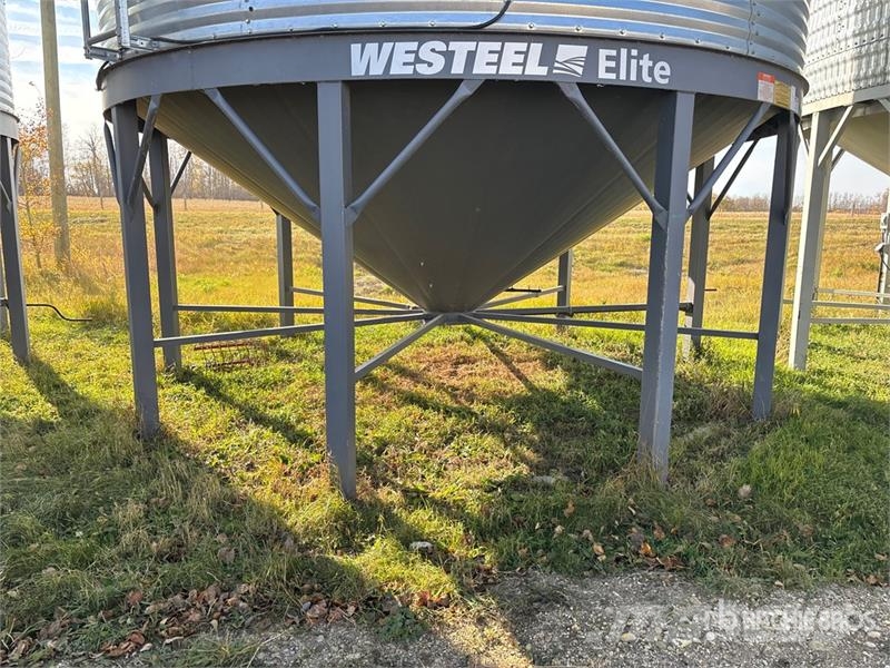Westeel 1805 +/- 4900 bu 5 Ring Hopper Grain Bin Stockage, conditionnement - Autres