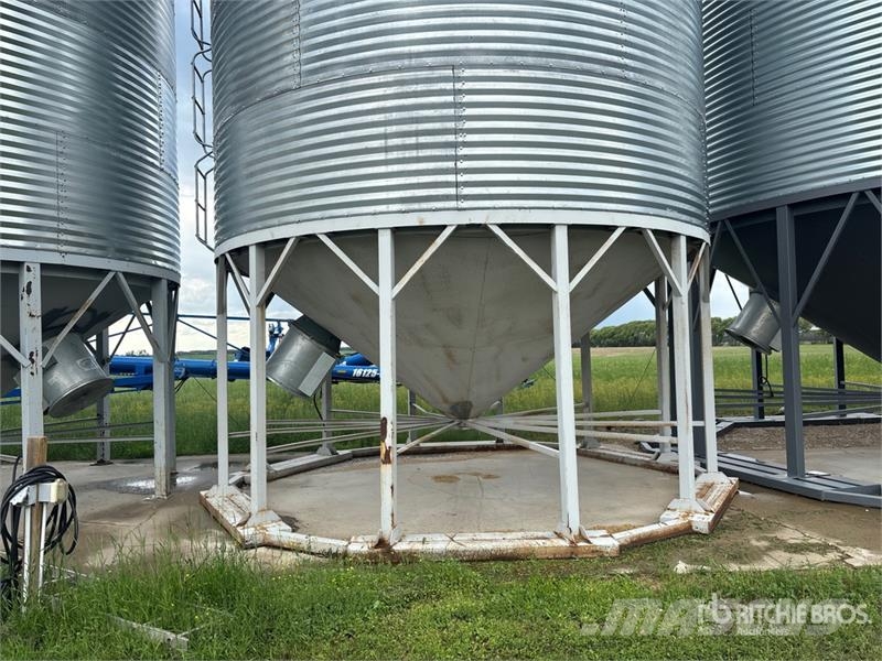  Westeel 1806 +/- 5700 bu 6 Ring Hopper Grain Bin Mašine za preradu i skladištenje berbe - Ostalo