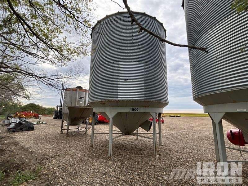 Westeel +/- 1900 bu 5 Ring Hopper Grain Bin Crop processing and storage units/machines - Others