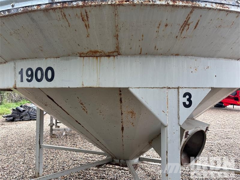 Westeel +/- 1900 bu 5 Ring Hopper Grain Bin Crop processing and storage units/machines - Others