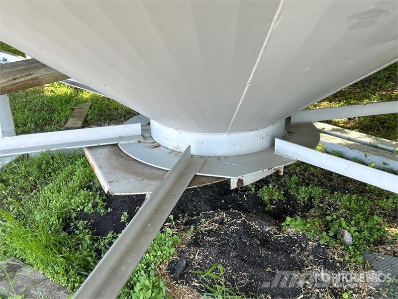  Westeel +/- 2100 bu 6 Ring Hopper Grain Bin Crop processing and storage units/machines - Others