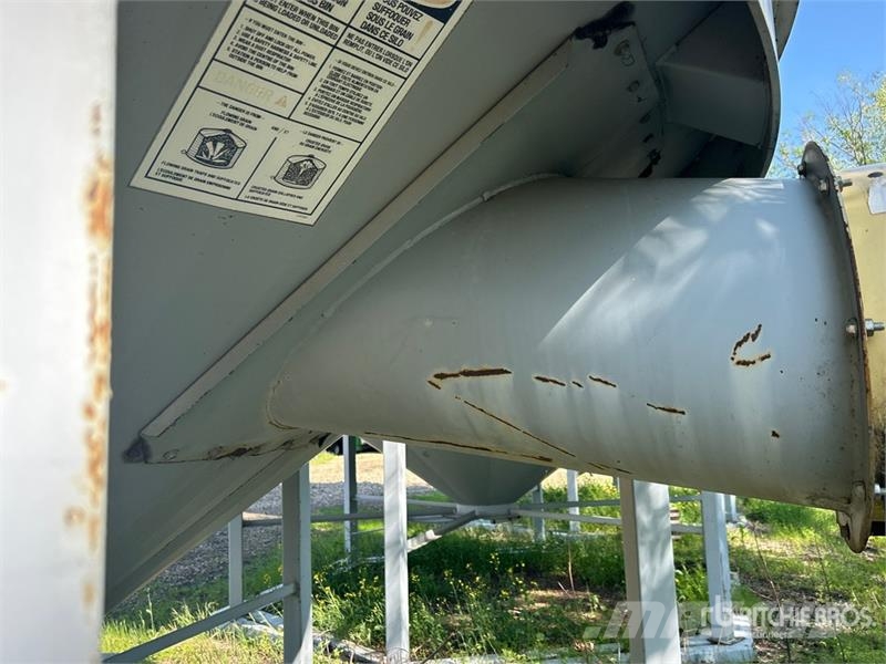  Westeel +/- 2100 bu 6 Ring Hopper Grain Bin Crop processing and storage units/machines - Others