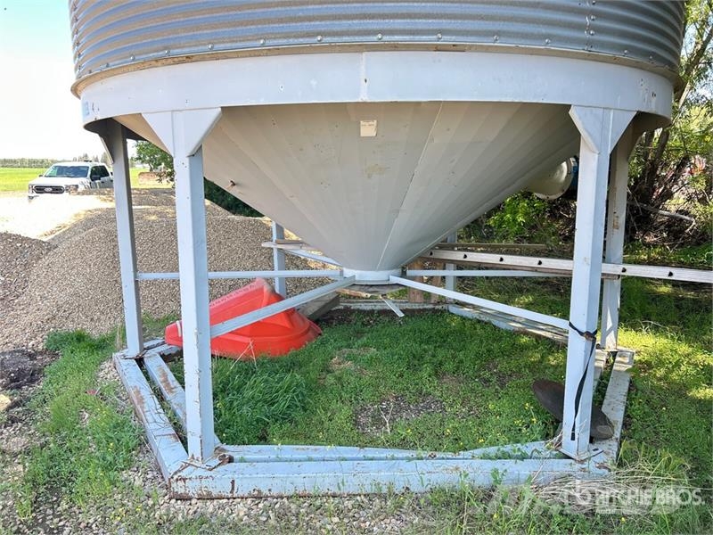 Westeel +/- 2100 bu 6 Ring Hopper Grain Bin Crop processing and storage units/machines - Others