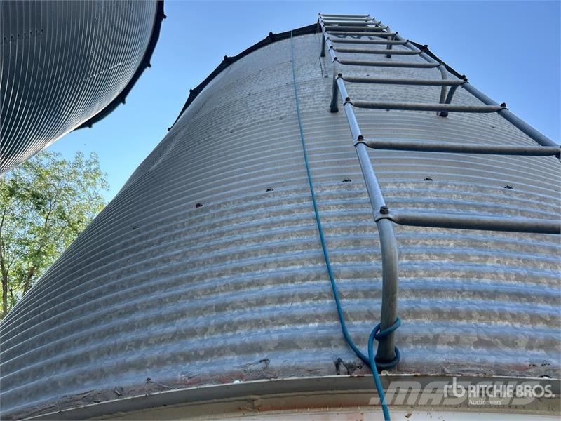  Westeel +/- 2100 bu 6 Ring Hopper Grain Bin Crop processing and storage units/machines - Others