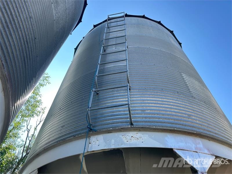  Westeel +/- 2100 bu 6 Ring Hopper Grain Bin Crop processing and storage units/machines - Others