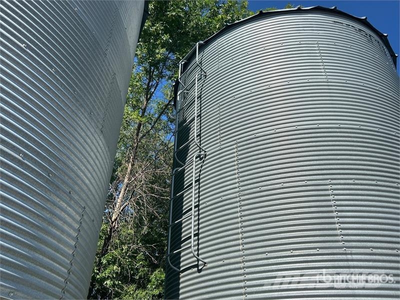  Westeel +/- 2100 bu 6 Ring Hopper Grain Bin Crop processing and storage units/machines - Others