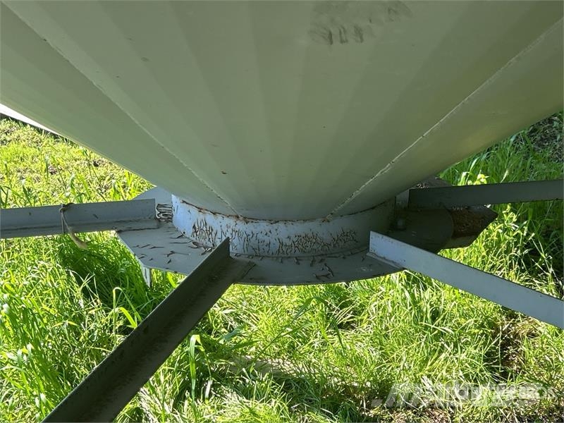  Westeel +/- 2100 bu 6 Ring Hopper Grain Bin Crop processing and storage units/machines - Others