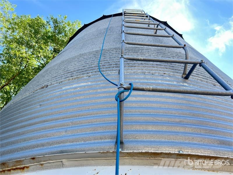 Westeel +/- 2100 bu 6 Ring Hopper Grain Bin Crop processing and storage units/machines - Others