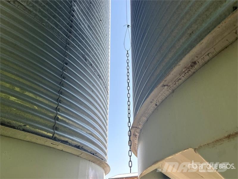  Westeel +/- 2100 bu 6 Ring Hopper Grain Bin Crop processing and storage units/machines - Others