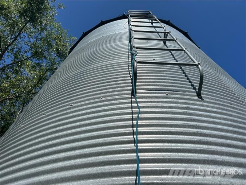 Westeel +/- 2100 bu 6 Ring Hopper Grain Bin Crop processing and storage units/machines - Others