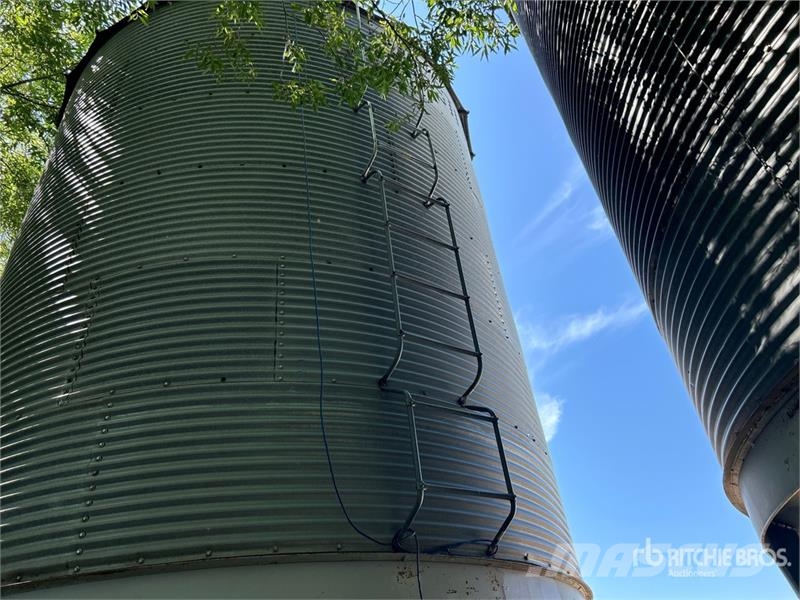  Westeel +/- 2100 bu 6 Ring Hopper Grain Bin Crop processing and storage units/machines - Others