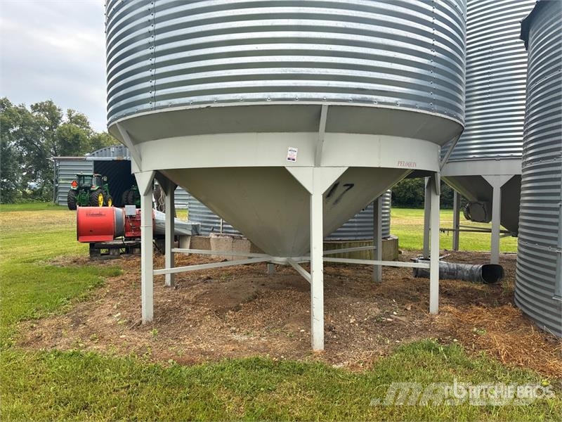 Westeel +/- 2400 bu 4 Ring Hopper Grain Bin Procesadoras de cultivos y unidades de almacenamiento / máquinas - Otros