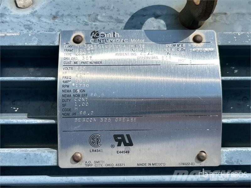 Westeel +/- 24750 bu 7 Ring Grain Bin 作物プロセスッサーと収納ユニット/機械 - その他