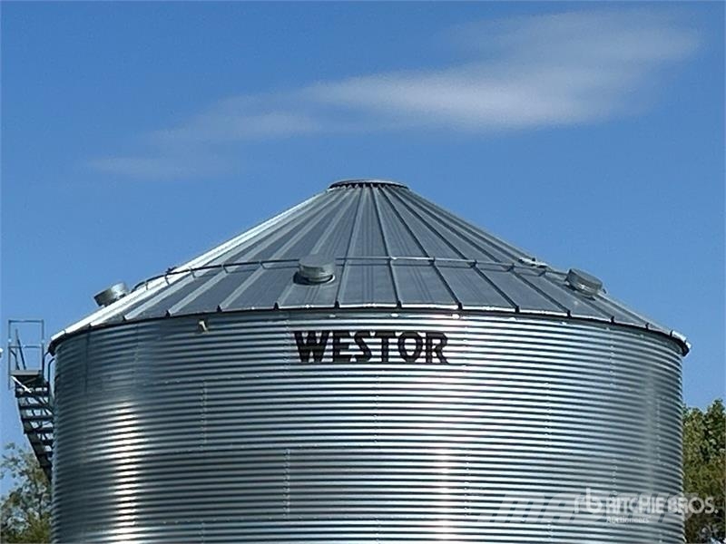 Westeel +/- 24750 bu 7 Ring Grain Bin 作物プロセスッサーと収納ユニット/機械 - その他