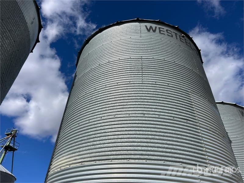  Westeel +/- 2550 bu 8 Ring Grain Bin Termény feldolgozó/tároló berendezések - Egyebek