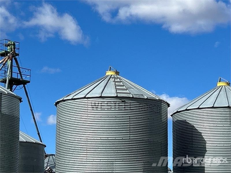  Westeel +/- 2550 bu 8 Ring Grain Bin Termény feldolgozó/tároló berendezések - Egyebek