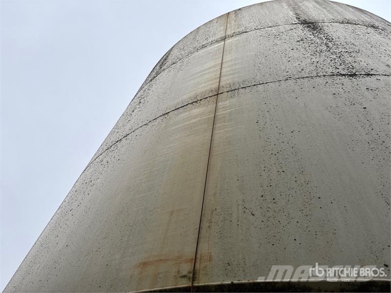  Westeel +/- 2750 bu Smooth Wall Hopper Grain Bin Saagi töötlemise ja ladustamise seadmed - Muud